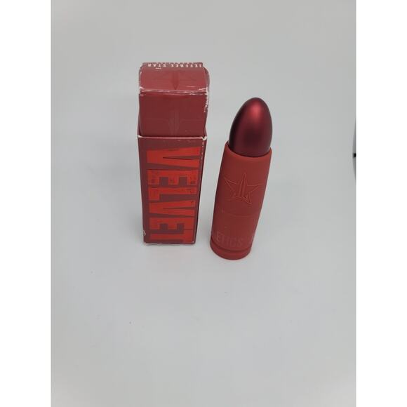 Jeffree Star Velvet Trap Lipstick in Entrapment - Picture 2 of 6
